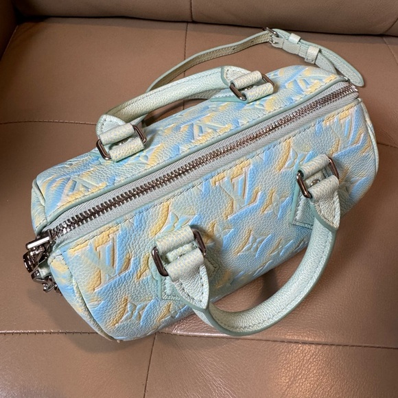 Sold x Louis Vuitton Stardust Speedy Bandouliere 20 - Picture 9 of 10